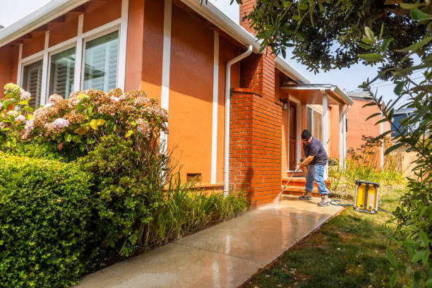 Best Residential Pressure Washing Services  in Mission Hills, CA