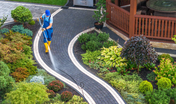 Best Local Pressure Washing Services  in Mission Hills, CA